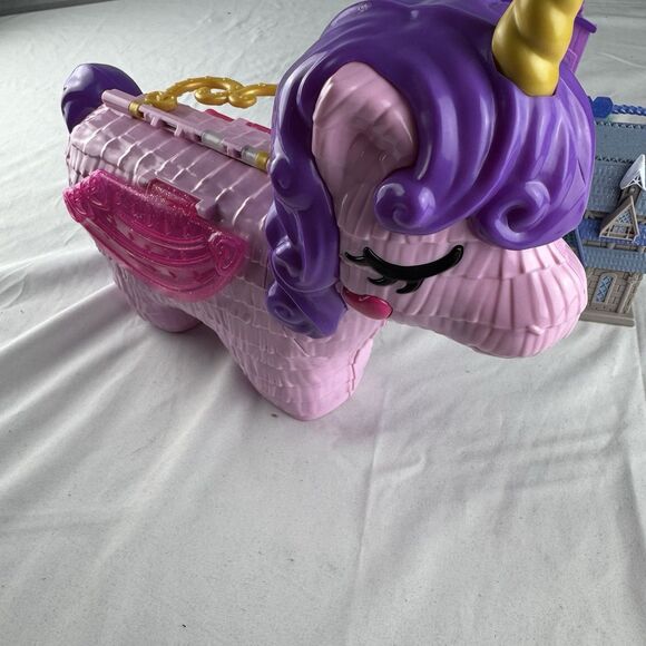 Polly Pocket Playset And Accessories  Lot - Picture 8 of 10